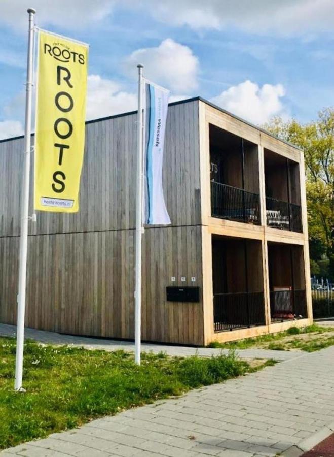 Appartamento Roots Tiny House Tilburg Esterno foto